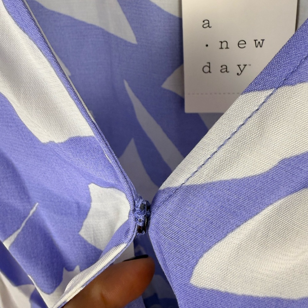 NWT A New Day Lavender and White Wrap Dress Pockets Size Medium - Picture 12 of 13